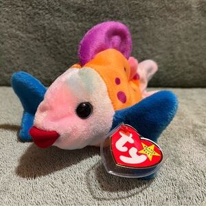 1 WEEK SALE - *2 FOR $22* - TY Beanie Baby "LIPS"